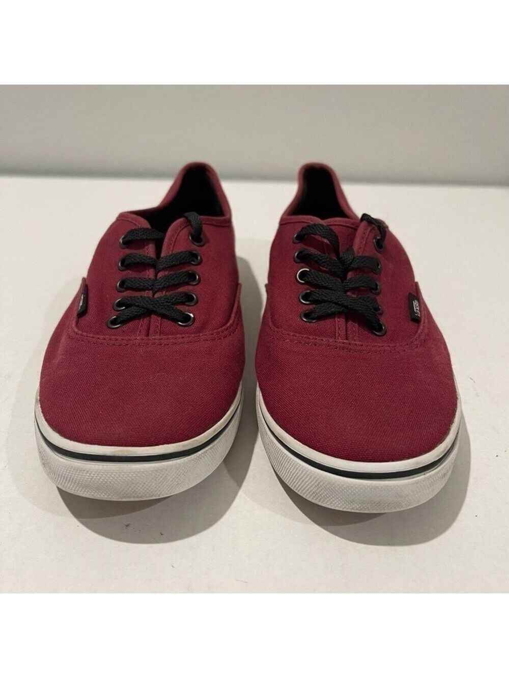 Mens Vans Low Pro Burgundy Shoes Size 7.5 US! - Picture 3 of 9